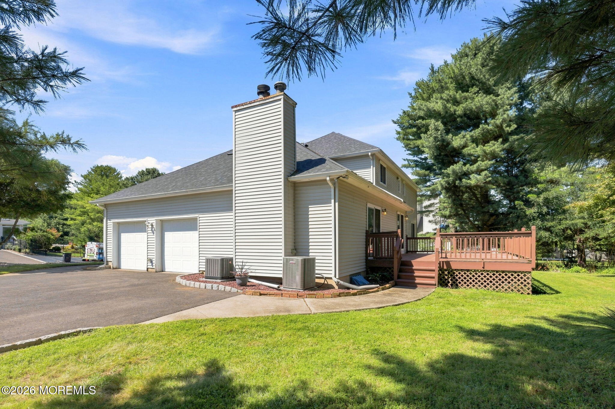 38 Knob Hill Road Morganville, NJ 07751 - Photo 2 of 30 002