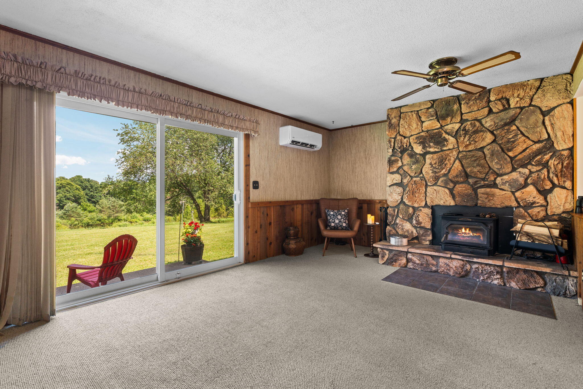 10663 Hall Road Whitmore Lake, MI 48189 - Photo 4 of 69 40-web-or-mls-DSC01774