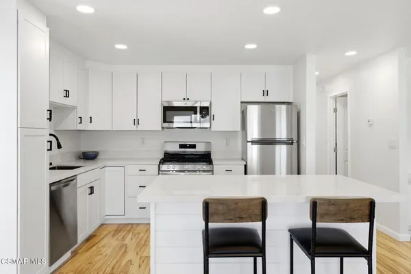 $390,000 | 15750 Arroyo Drive, Unit 62, Moorpark, CA 93021