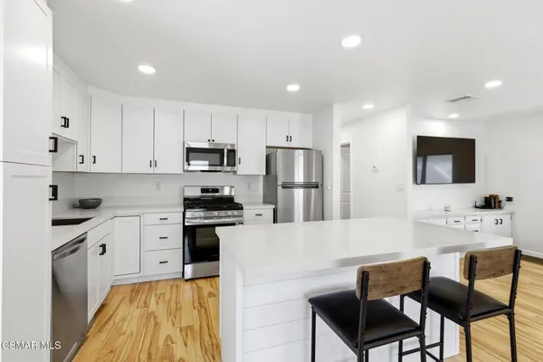 $390,000 | 15750 Arroyo Drive, Unit 62, Moorpark, CA 93021