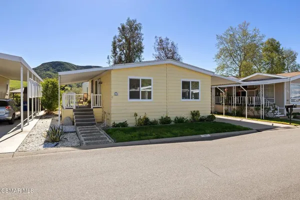 $390,000 | 15750 Arroyo Drive, Unit 62, Moorpark, CA 93021