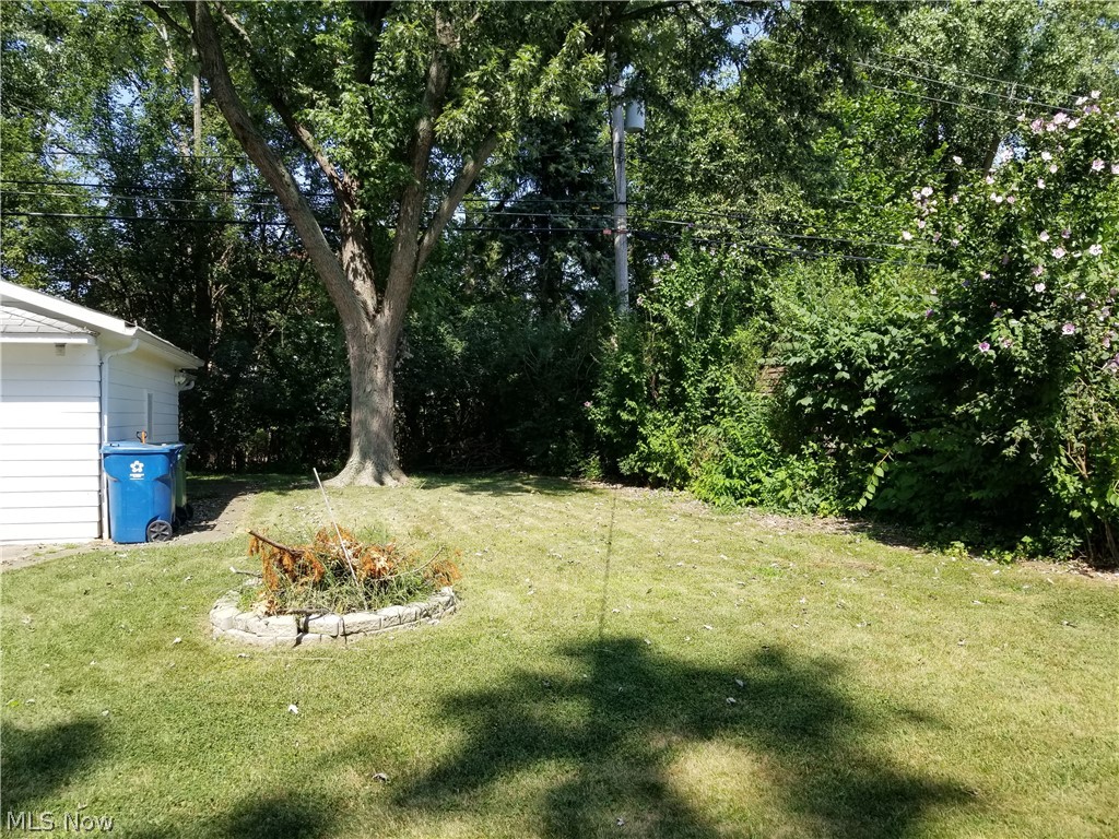 6881 Brandywine Road Parma Heights, OH 44130 - Photo 24 of 26