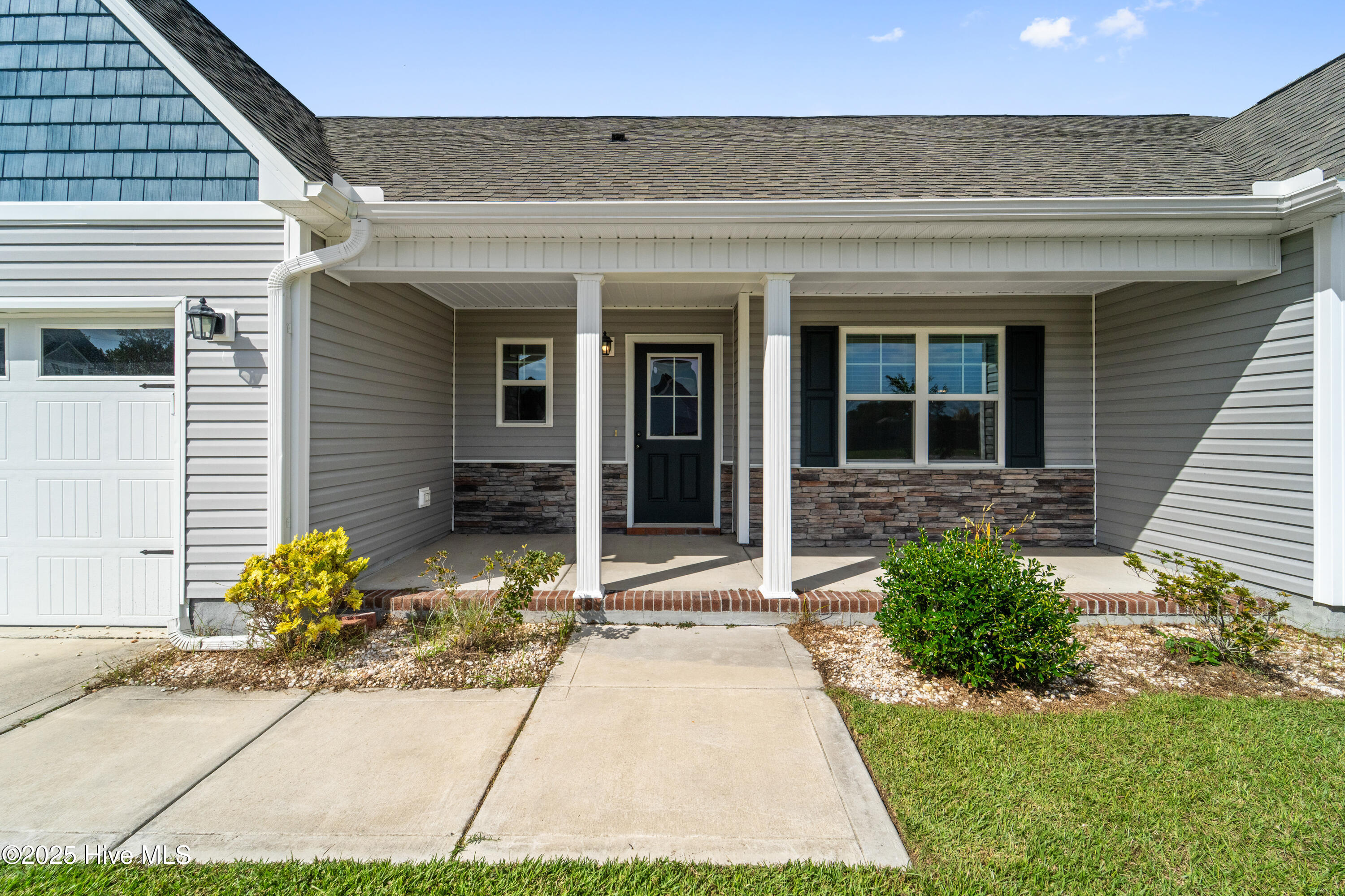 600 Osprey Landing Drive Holly Ridge, NC 28445 - Photo 2 of 28 DSC07978