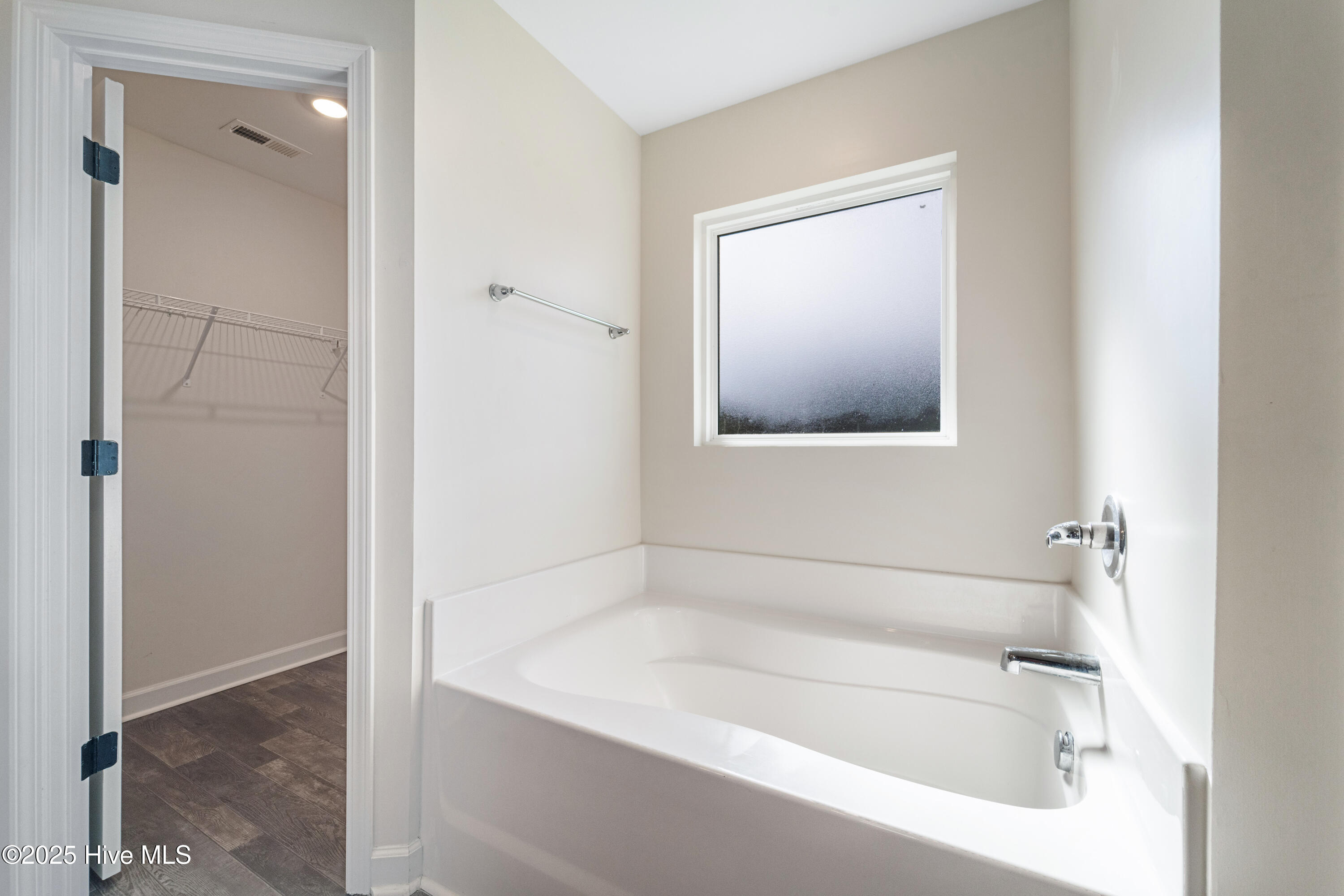 600 Osprey Landing Drive Holly Ridge, NC 28445 - Photo 26 of 28 DSC08224