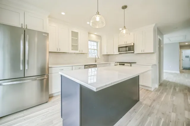 $729,900 | 14 Marston Avenue, Hyannis, MA 02601