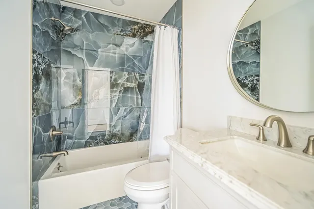 $729,900 | 14 Marston Avenue, Hyannis, MA 02601