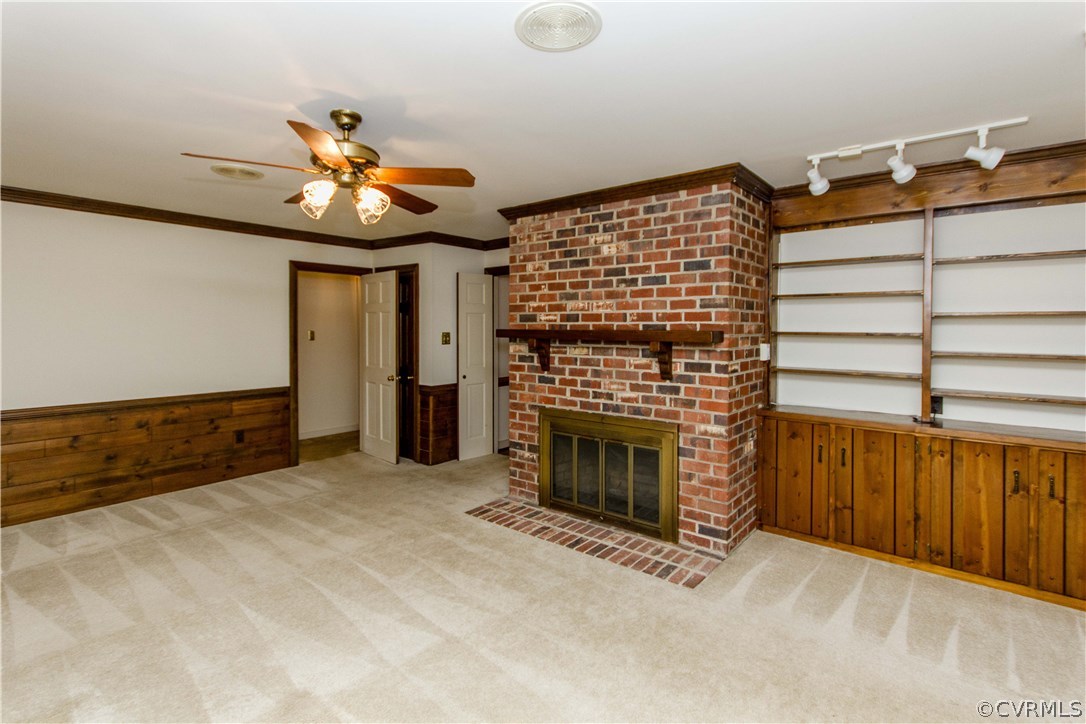 5730 Deep Forest Road North Chesterfield, VA 23237 - Photo 4 of 17 Family Room with recessed speakers