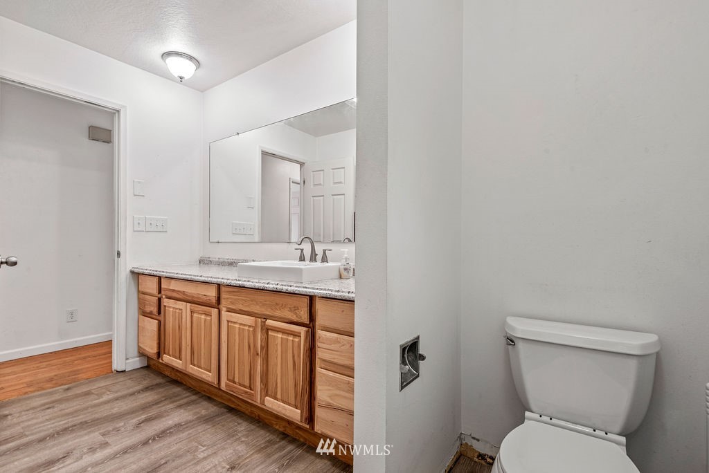 3233 Virginia Way Longview, WA 98632 - Photo 17 of 32 Gallery Image 17