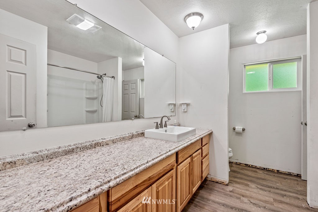 3233 Virginia Way Longview, WA 98632 - Photo 18 of 32 Gallery Image 18
