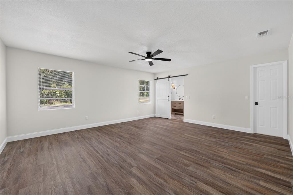 13007 Sydney Road Dover, FL 33527 - Photo 14 of 38