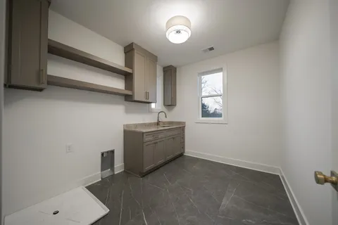 $1,250,000 | 6552 Marauder Drive, Nashville, TN 37209