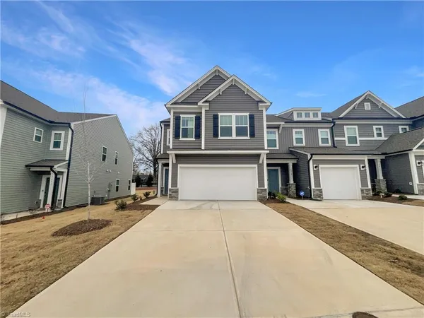 $308,000 | 4023 Aster Pt Court, Pfafftown, NC 27040
