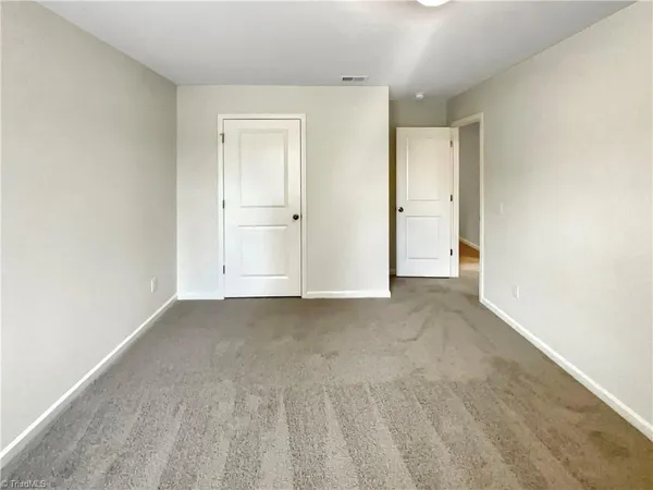 $308,000 | 4023 Aster Pt Court, Pfafftown, NC 27040