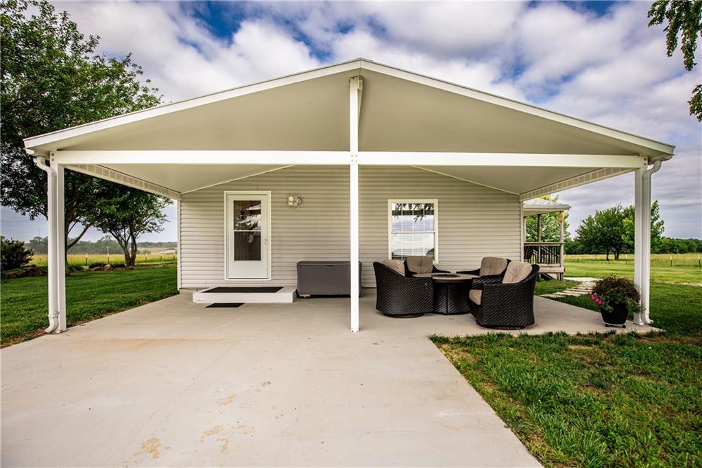 22176 East 1100th Road Pleasanton, KS 66075 - Photo 5 of 60
