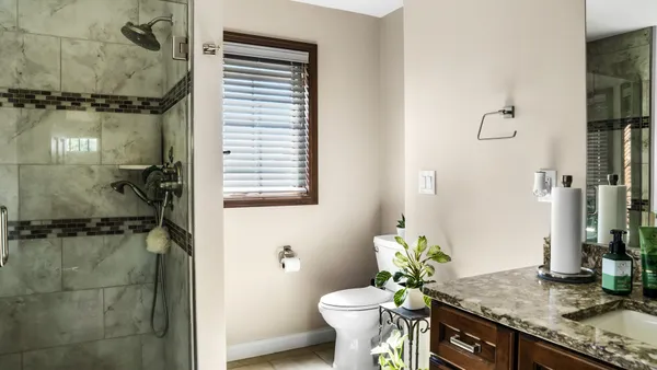 $850,000 | 1607 Chestnut Grove Court, Champaign, IL 61822