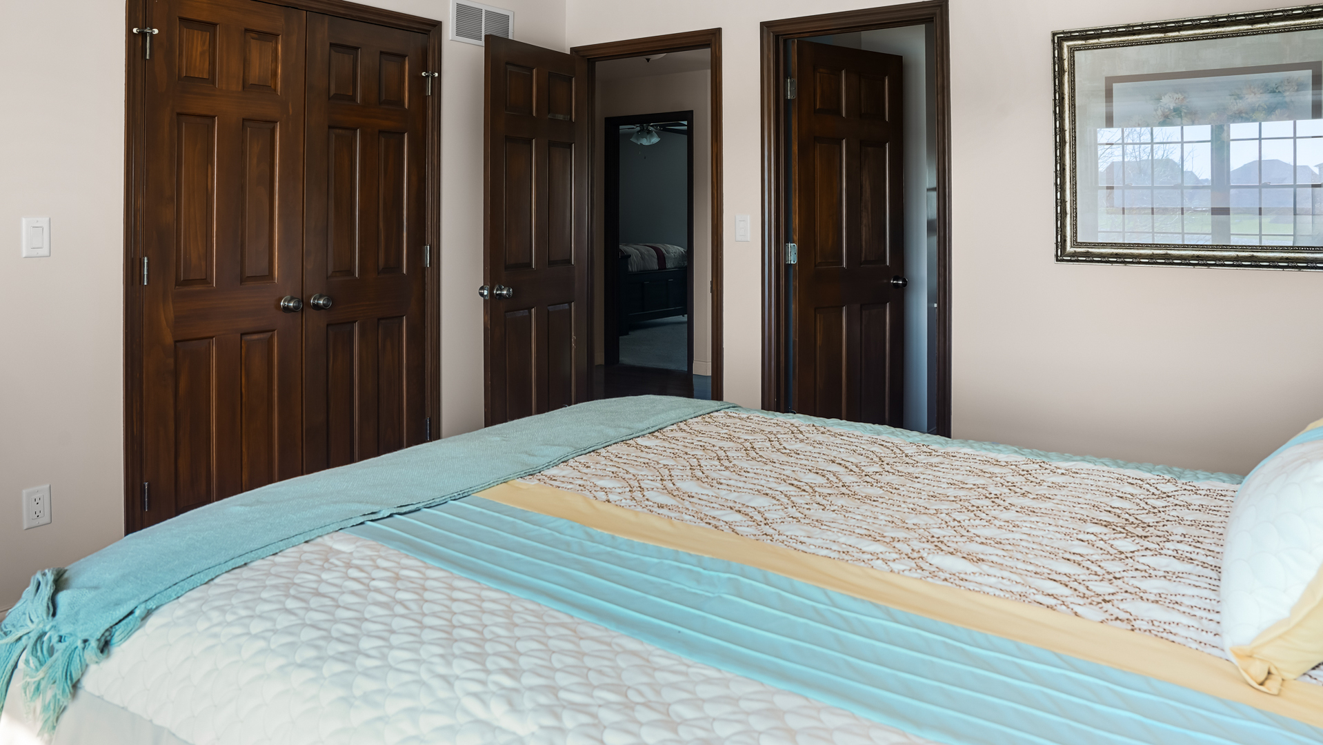 1607 Chestnut Grove Court Champaign, IL 61822 - Photo 68 of 113 a bedroom with a bed and wooden floor