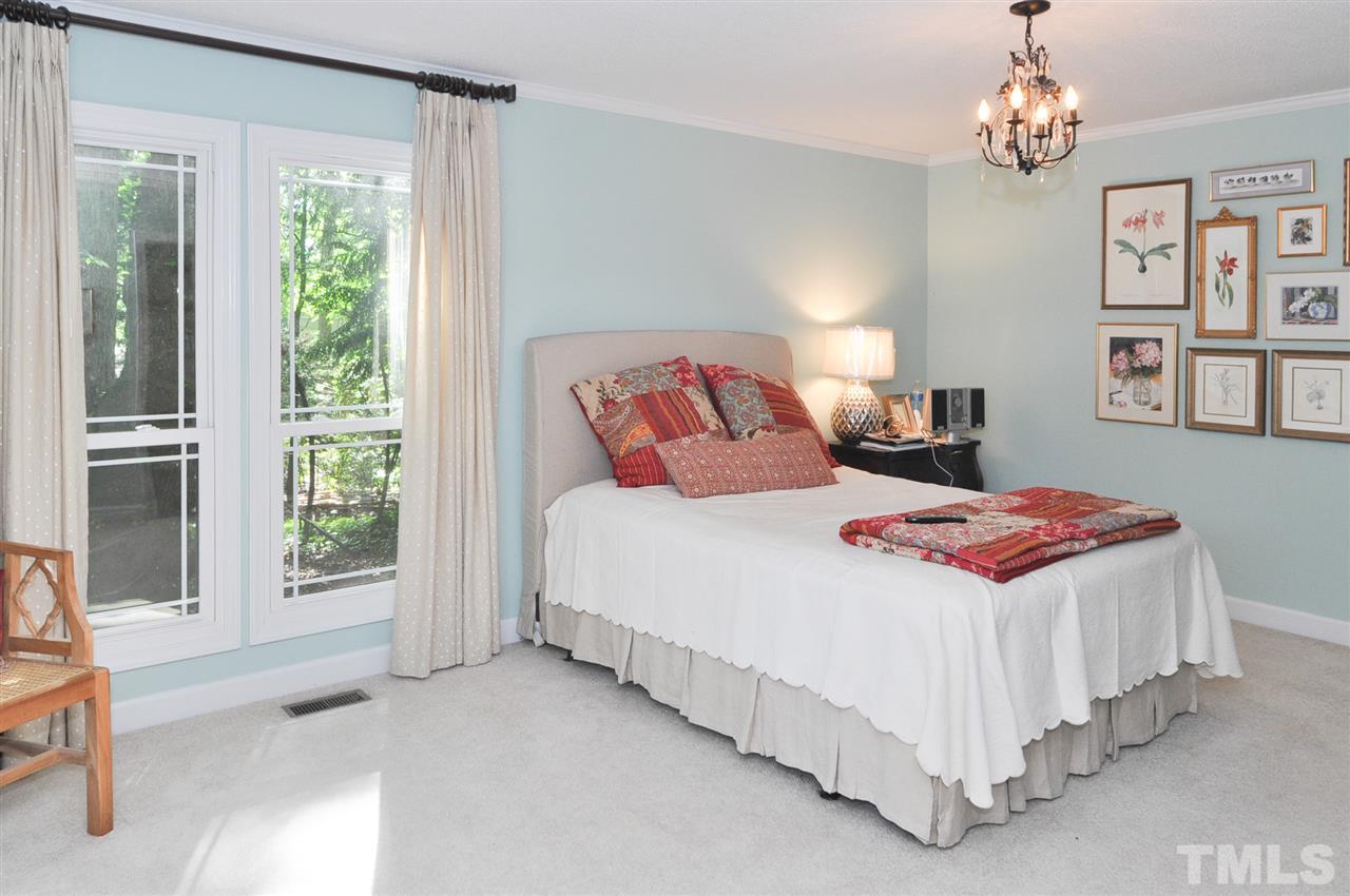 2912 Rue Sans Famille Raleigh, NC 27607 - Photo 14 of 20