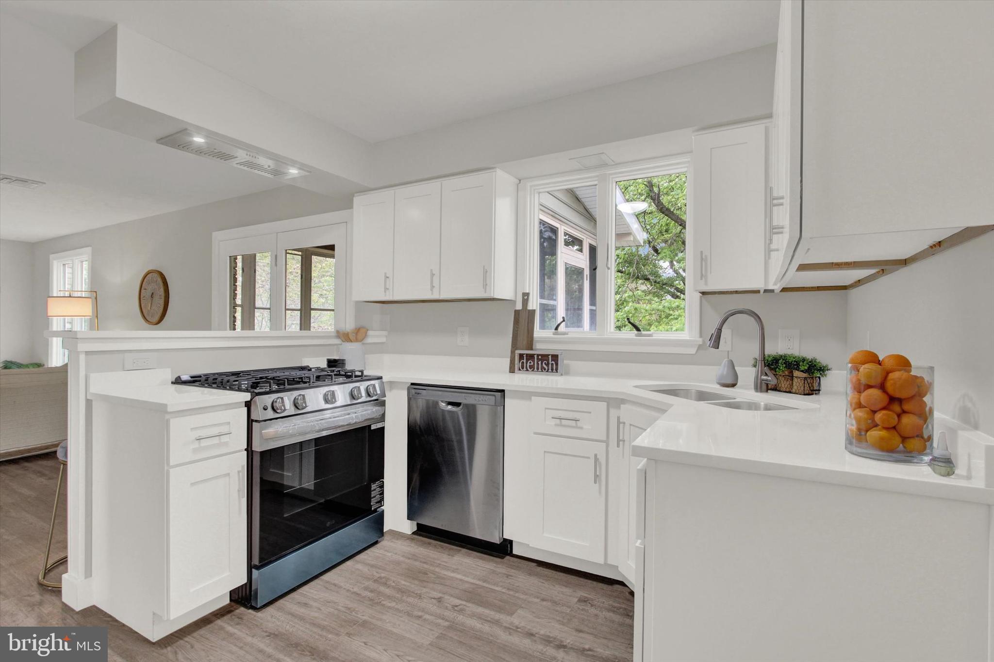 5160 Grandview Road Hanover, PA 17331 - Photo 3 of 34 Gallery Image 3