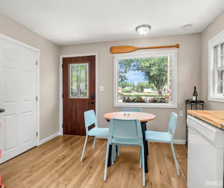 523 East Lake View Road Syracuse, IN 46567 - Photo 13 of 36 Gallery Image 13