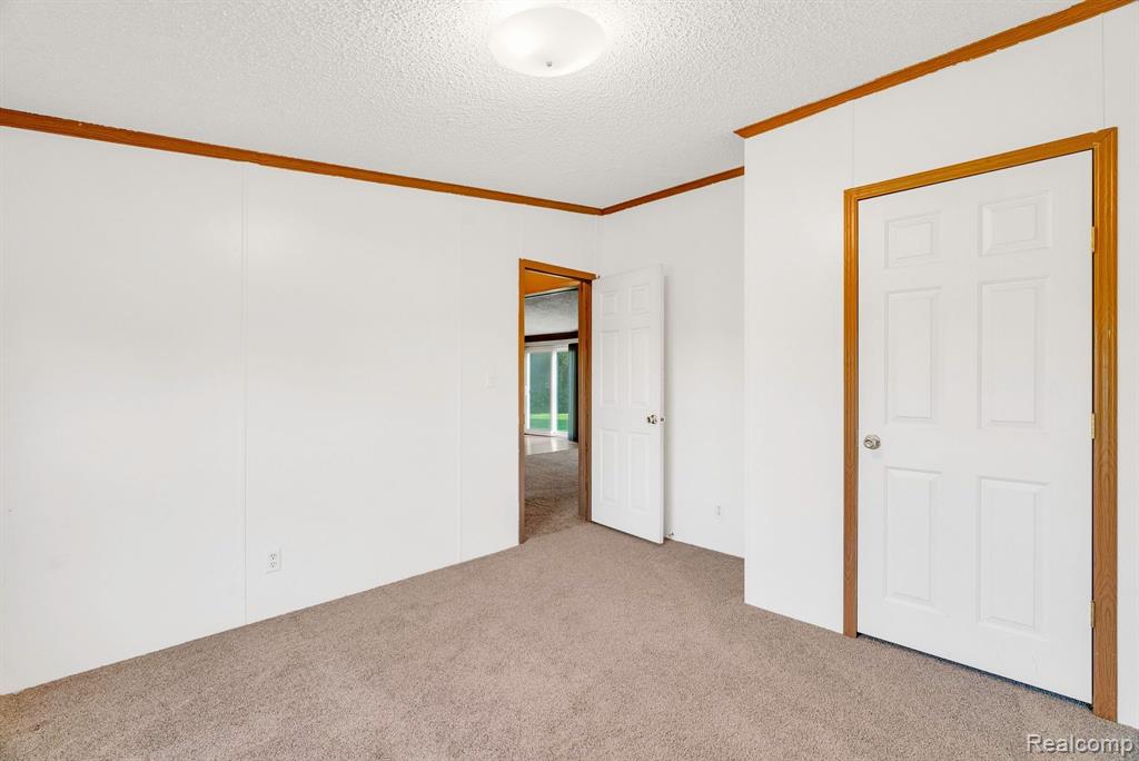 4047 Myron Road Fort Gratiot, MI 48059 - Photo 41 of 60