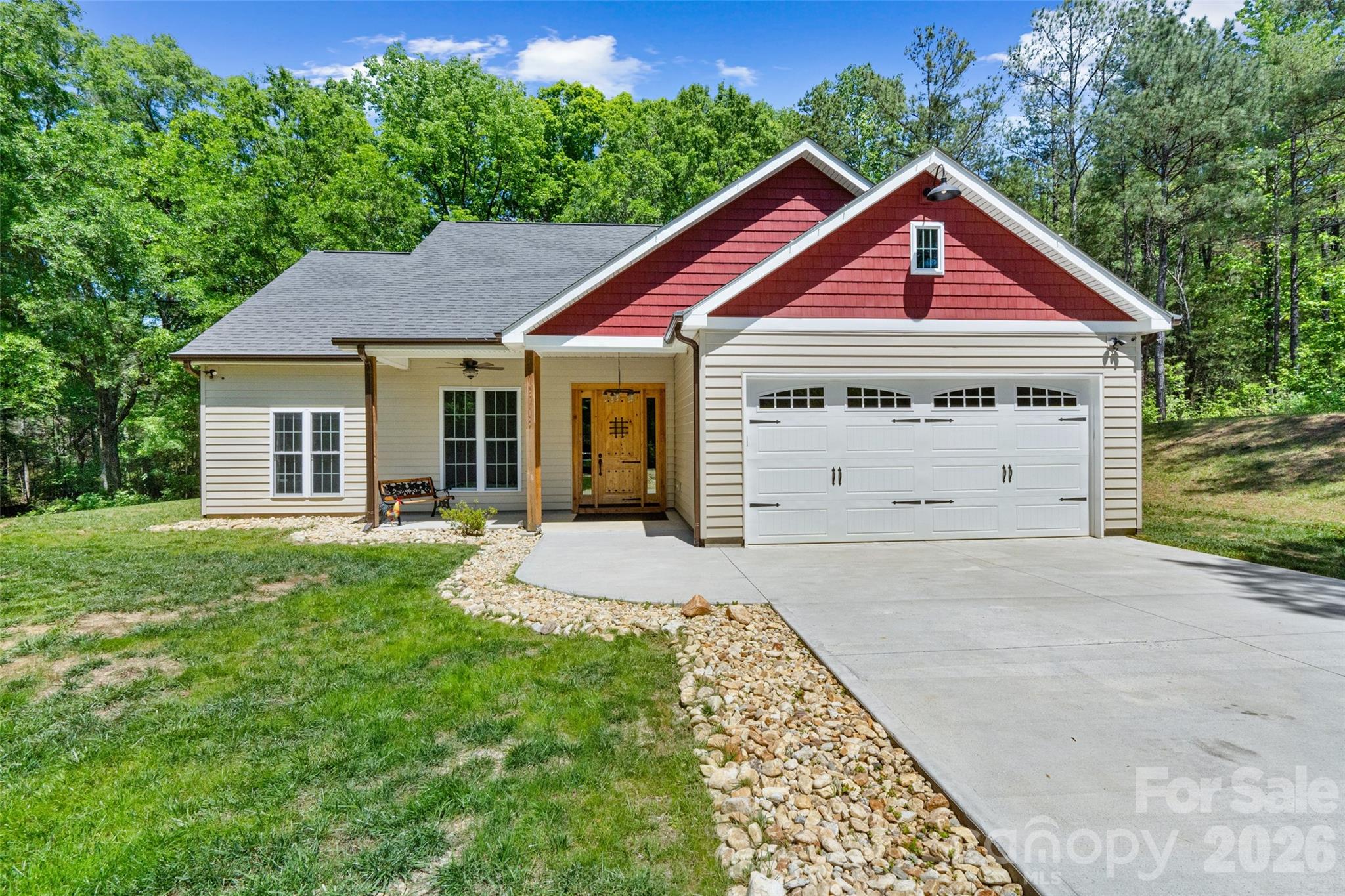 374 Giles Road McConnells, SC 29726 - Photo 3 of 33 Gallery Image 3