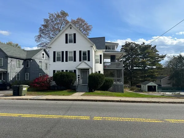$1,700 | 32 Main Street, Unit 1, Spencer, MA 01562