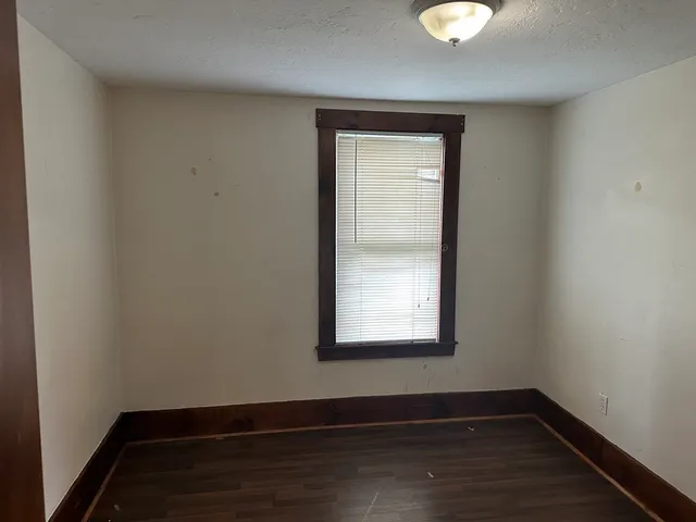 $1,700 | 32 Main Street, Unit 1, Spencer, MA 01562