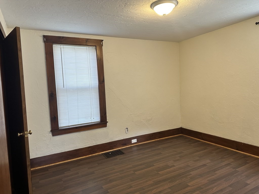 32 Main Street, Unit 1 Spencer, MA 01562 - Photo 9 of 11