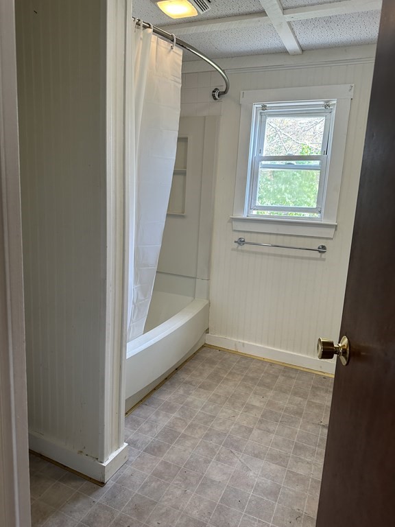 32 Main Street, Unit 1 Spencer, MA 01562 - Photo 10 of 11