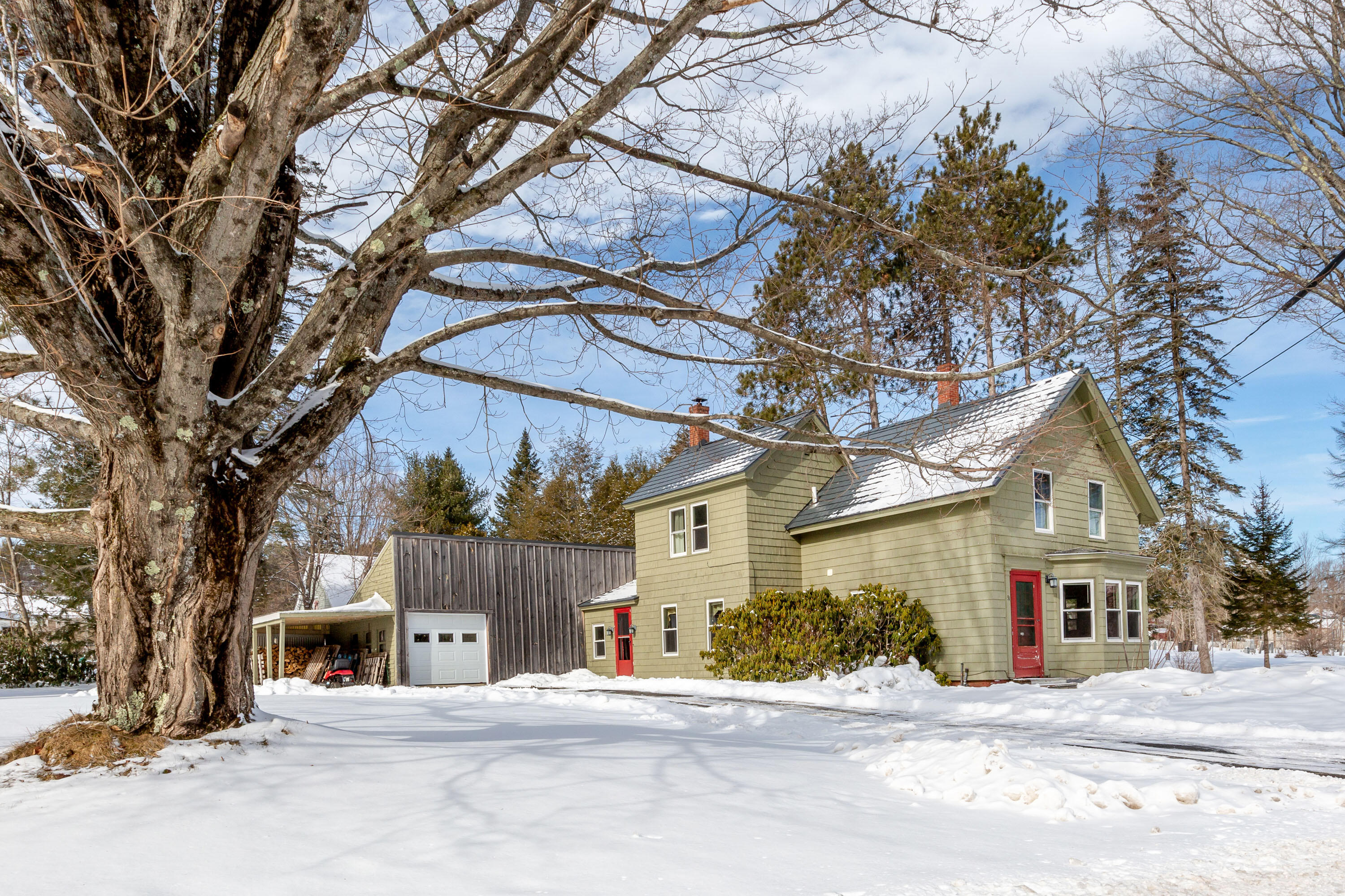 31 Ferry Road Lisbon, ME 04250 - Photo 2 of 49 Front of Home
