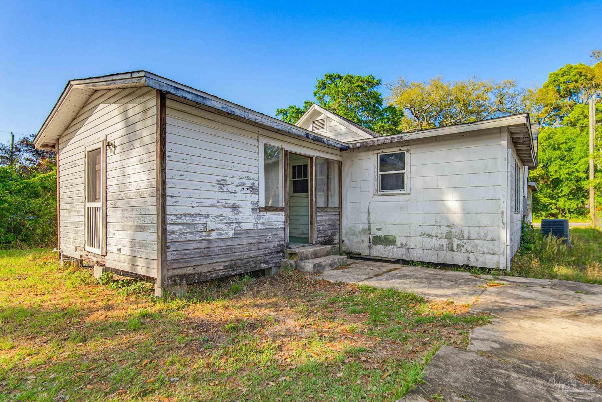 4555 Church Street Milton, FL 32583 - Photo 7 of 32