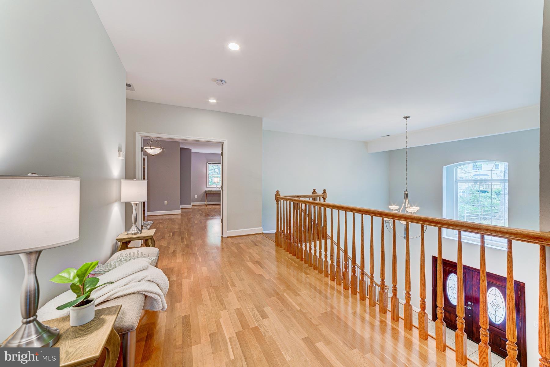 702 Ninovan Road Southeast Vienna, VA 22180 - Photo 57 of 115 Gallery Image 57