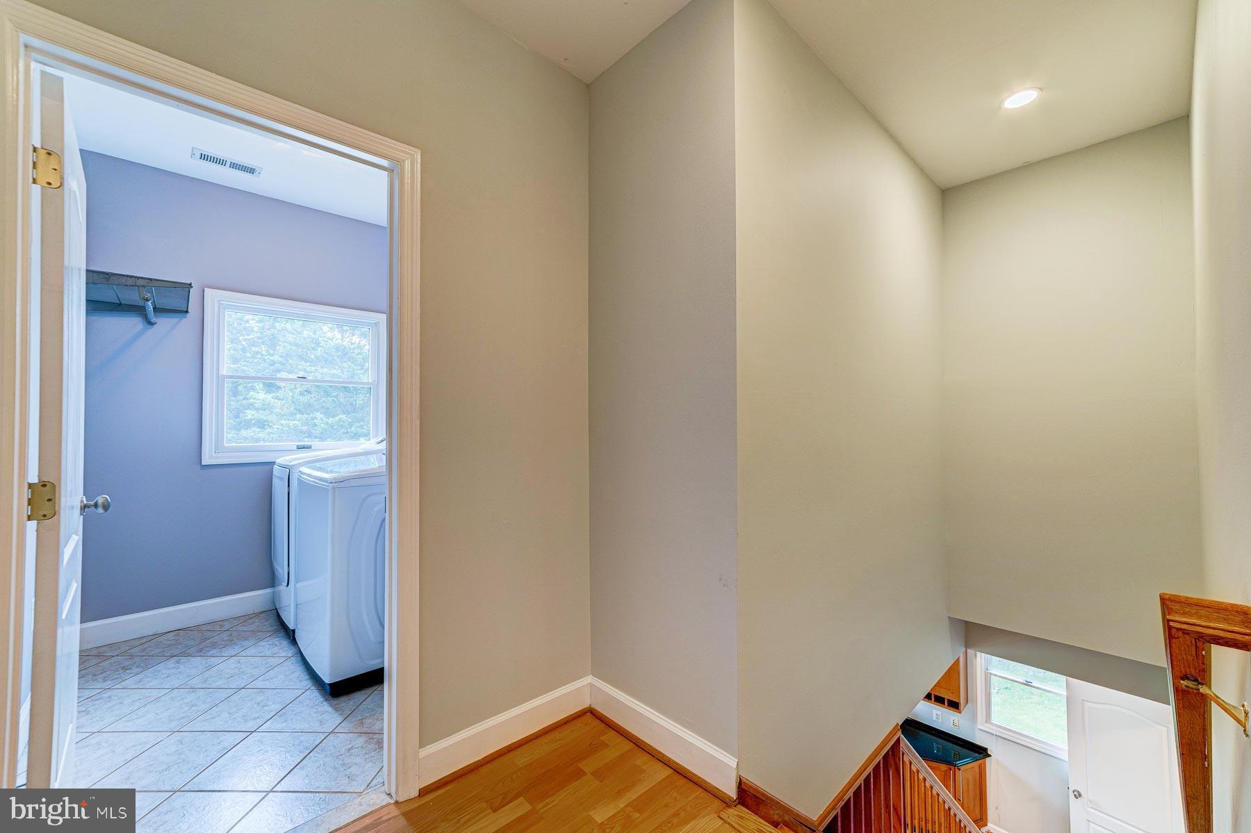 702 Ninovan Road Southeast Vienna, VA 22180 - Photo 78 of 115 Gallery Image 78