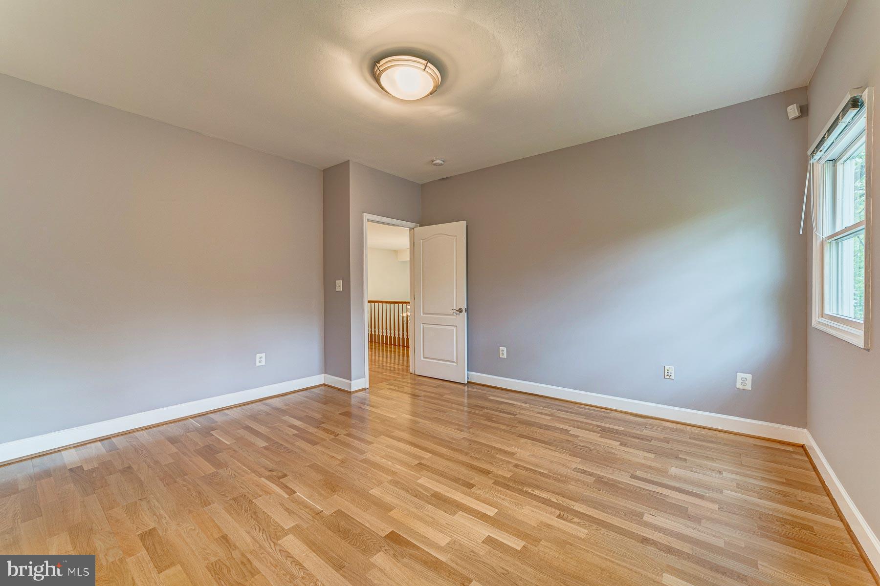 702 Ninovan Road Southeast Vienna, VA 22180 - Photo 84 of 115 Gallery Image 84