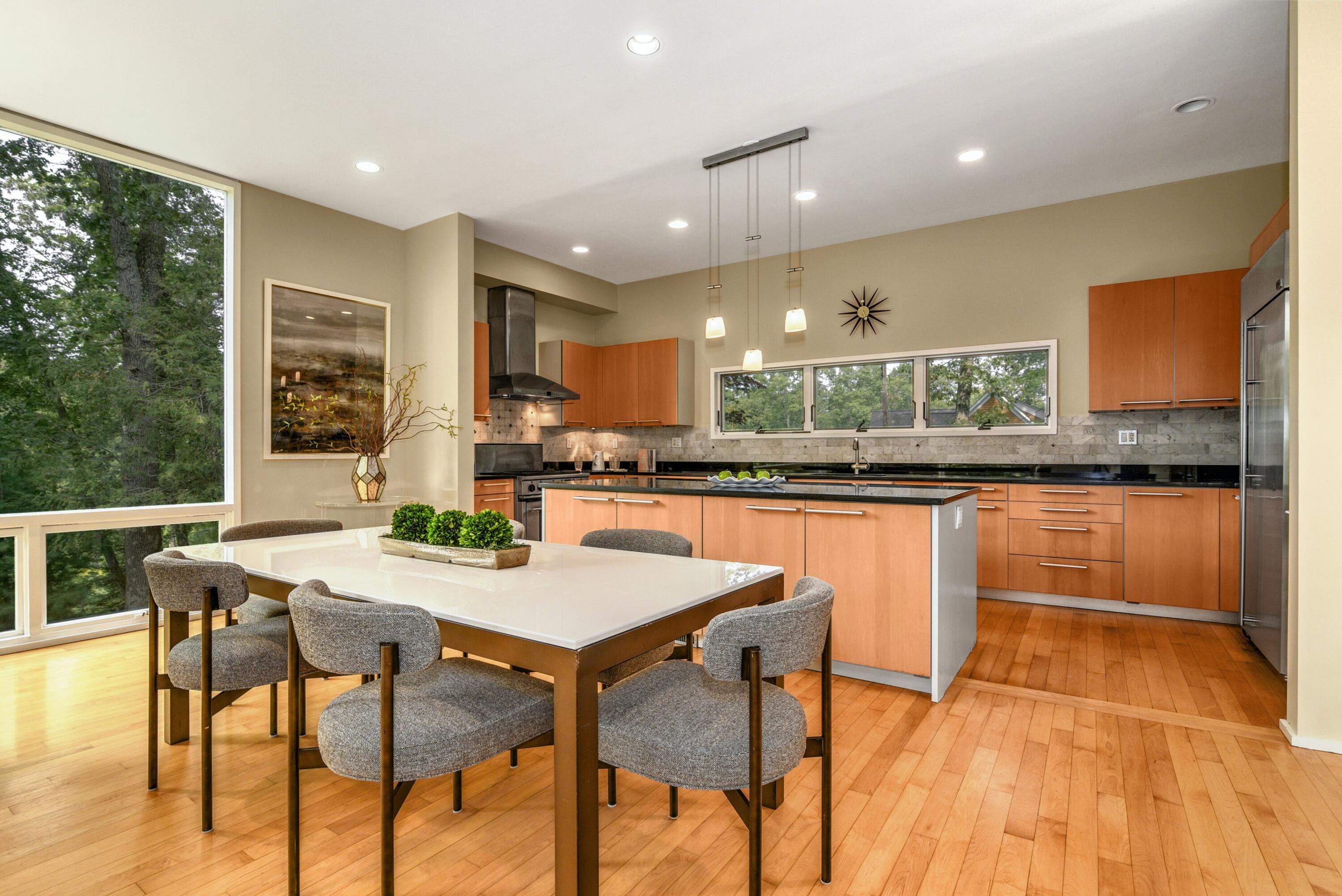 31 Chichester Road New Canaan, CT 06840 - Photo 15 of 30 011-395264-DSC_2797_HDR