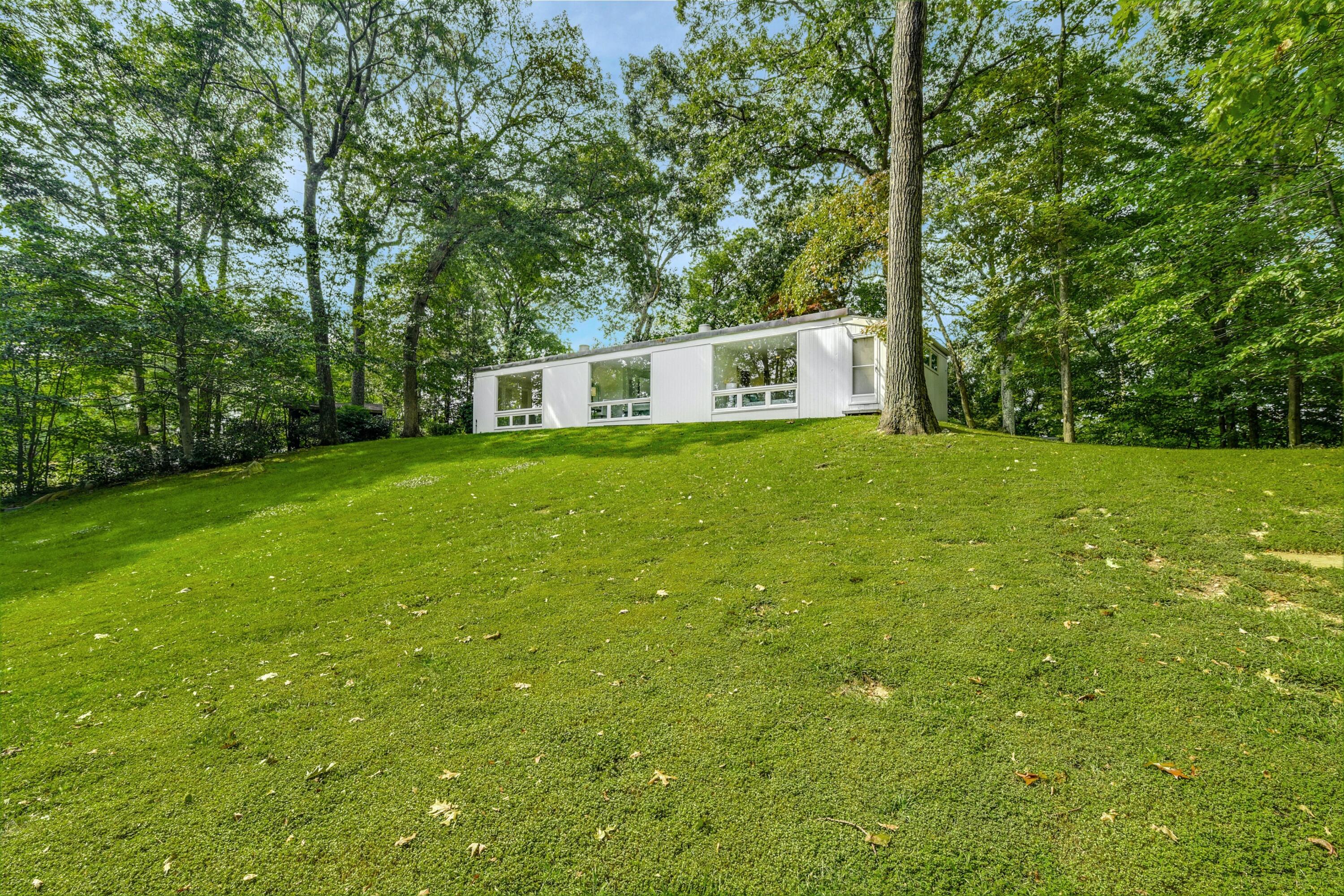 31 Chichester Road New Canaan, CT 06840 - Photo 7 of 30 028-395264-DSC_2940_HDR