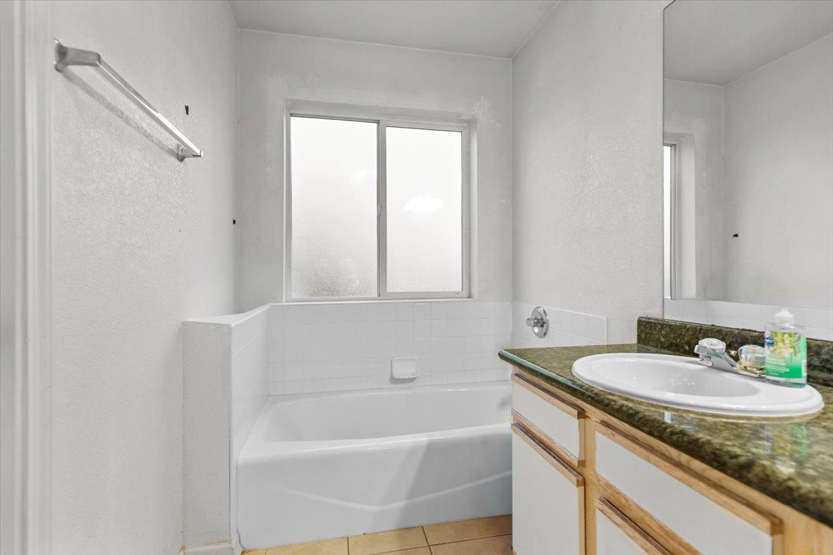 4040 Flint Trail Copperopolis, CA 95228 - Photo 27 of 36