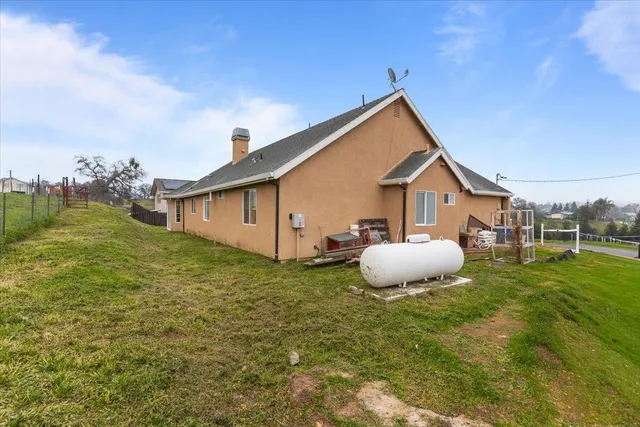 $349,999 | 4040 Flint Trail, Copperopolis, CA 95228