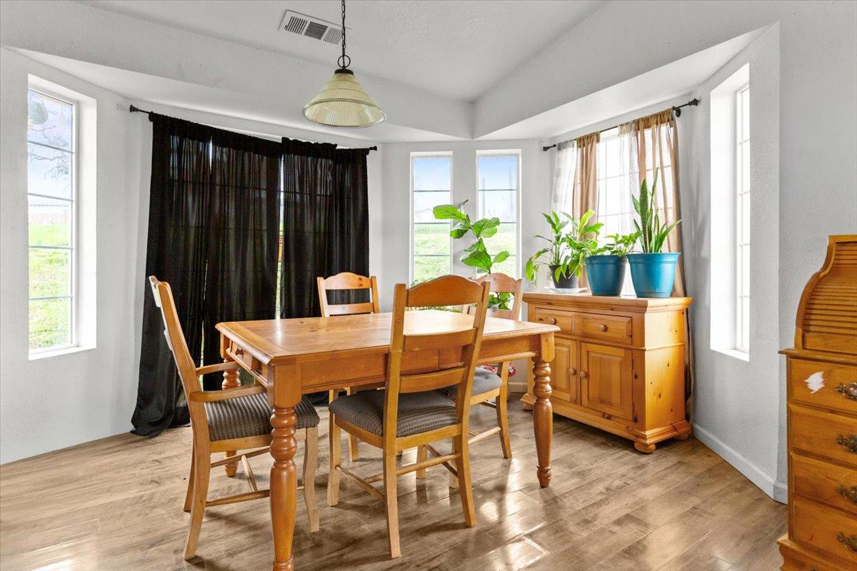 4040 Flint Trail Copperopolis, CA 95228 - Photo 6 of 36