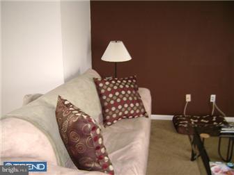 71 Wagon Wheel Road Quakertown, PA 18951 - Photo 3 of 12 Living Room