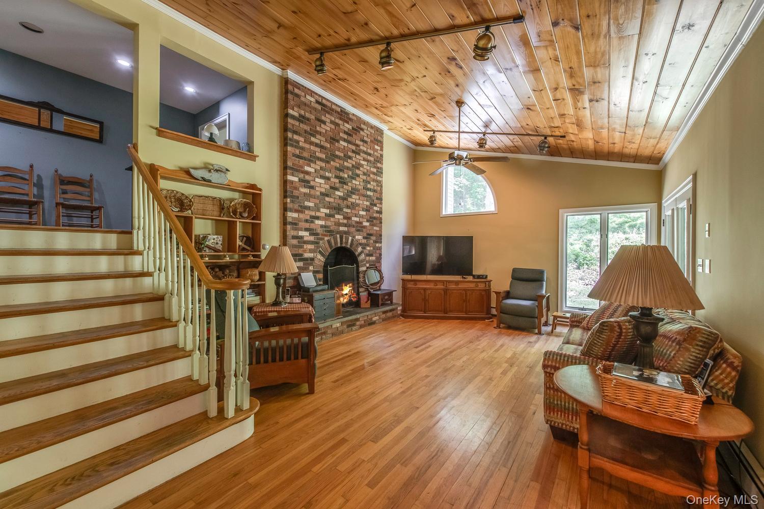 364 Clinton Hollow Road Salt Point, NY 12578 - Photo 16 of 39
