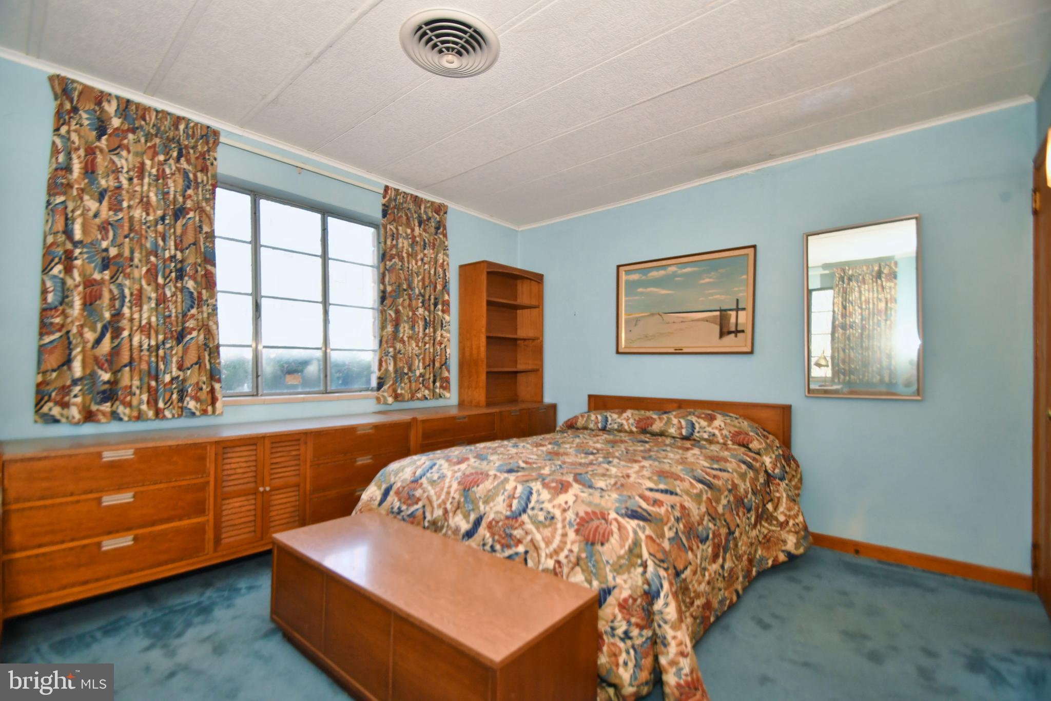 610 Otter Point Road Abingdon, MD 21009 - Photo 28 of 35 Lots of natural light prevails.