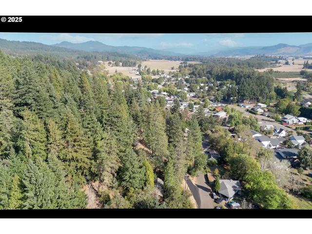 $460,000 | 311 Spaulding Avenue, Brownsville, OR 97327