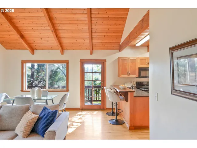 $460,000 | 311 Spaulding Avenue, Brownsville, OR 97327