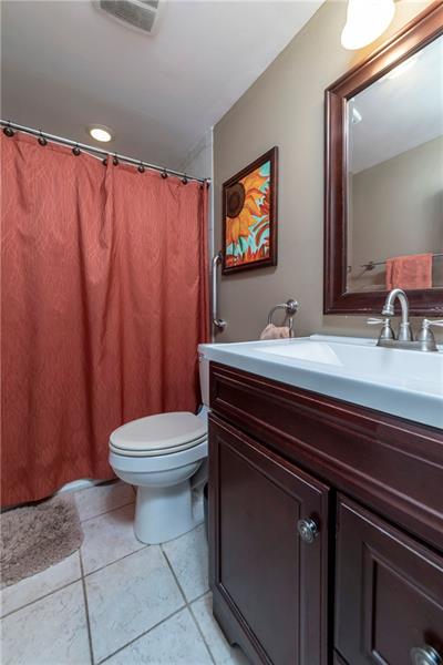 223 Ridgeview Drive Wexford, PA 15090 - Photo 15 of 25 Gallery Image 15