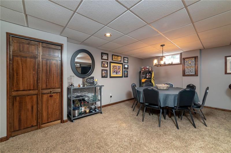 223 Ridgeview Drive Wexford, PA 15090 - Photo 19 of 25 Gallery Image 19