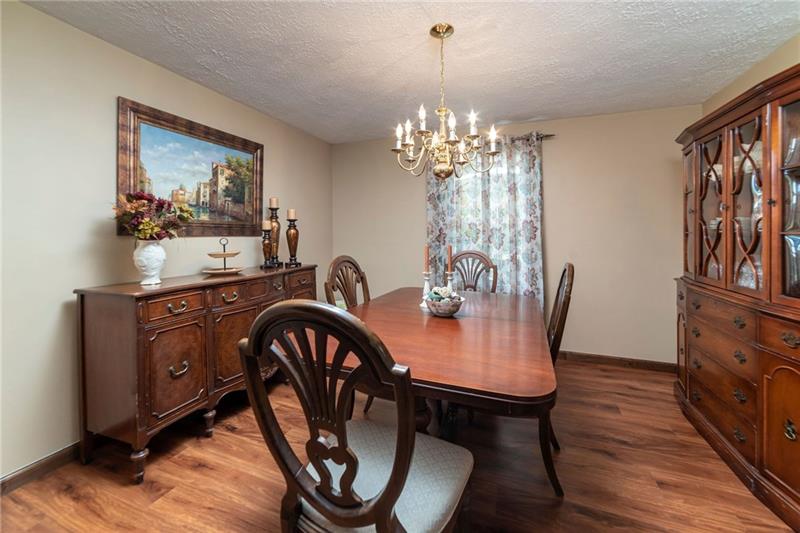 223 Ridgeview Drive Wexford, PA 15090 - Photo 9 of 25 Gallery Image 9