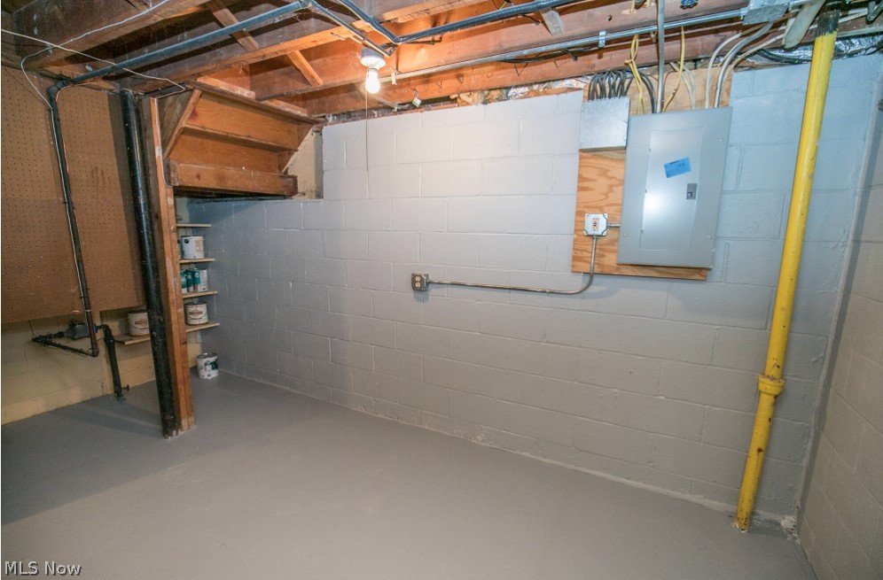 30029 Regent Road Wickliffe, OH 44092 - Photo 12 of 14 Gallery Image 12