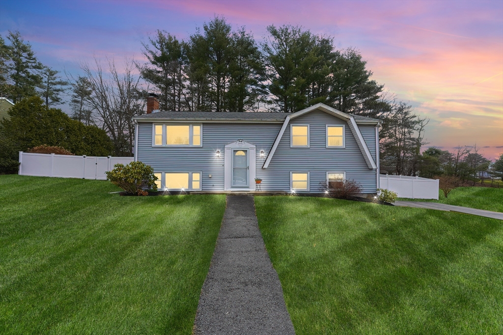 40 Wethersfield Road Bellingham, MA 02019 - Photo 1 of 30 Gallery Image 1
