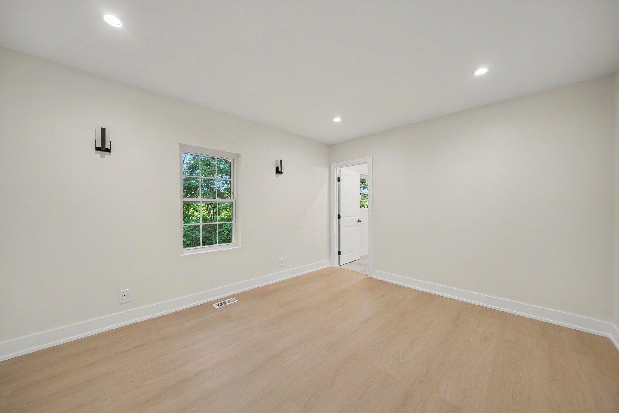 6351 Harbert Road Sawyer, MI 49125 - Photo 12 of 26 010_file_4201